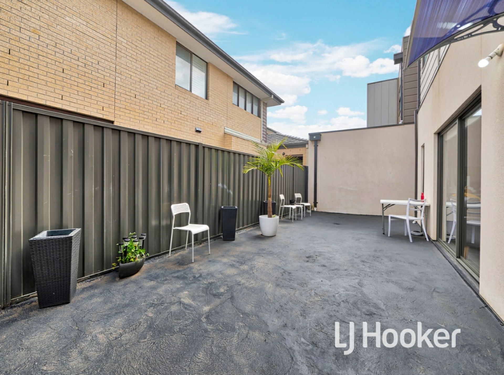 2 Easter Way, CRANBOURNE EAST