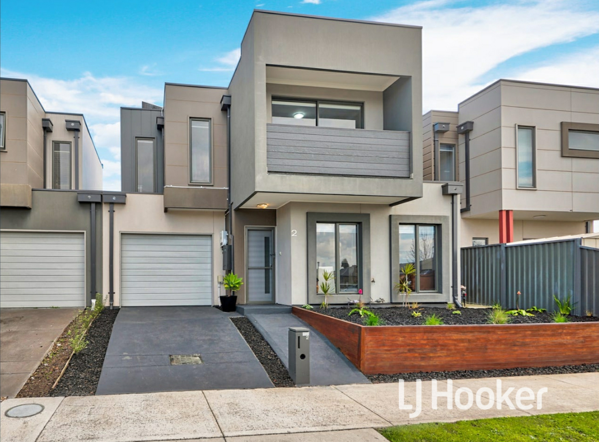 2 Easter Way, CRANBOURNE EAST