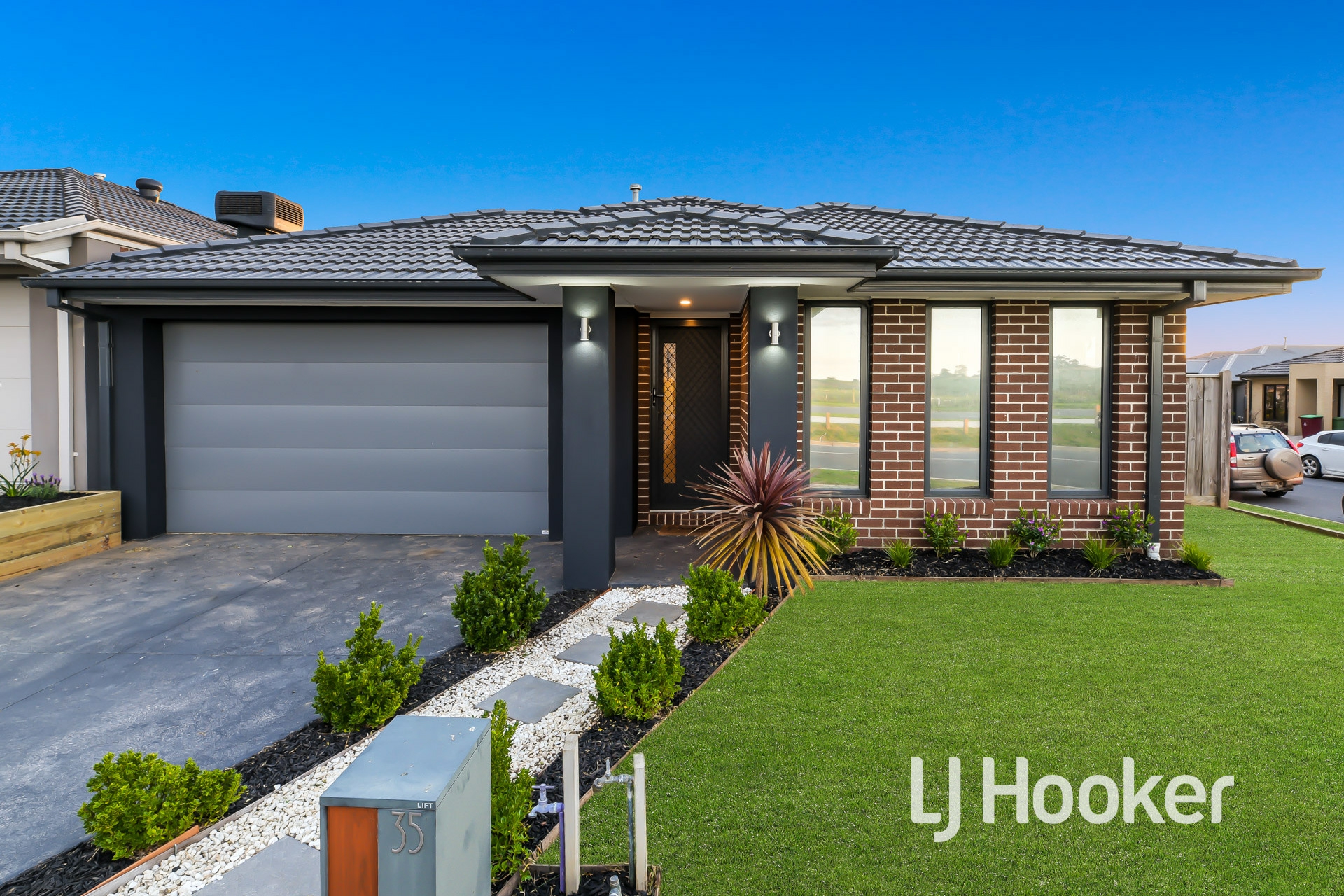 35 Moroak Crescent, Clyde North
