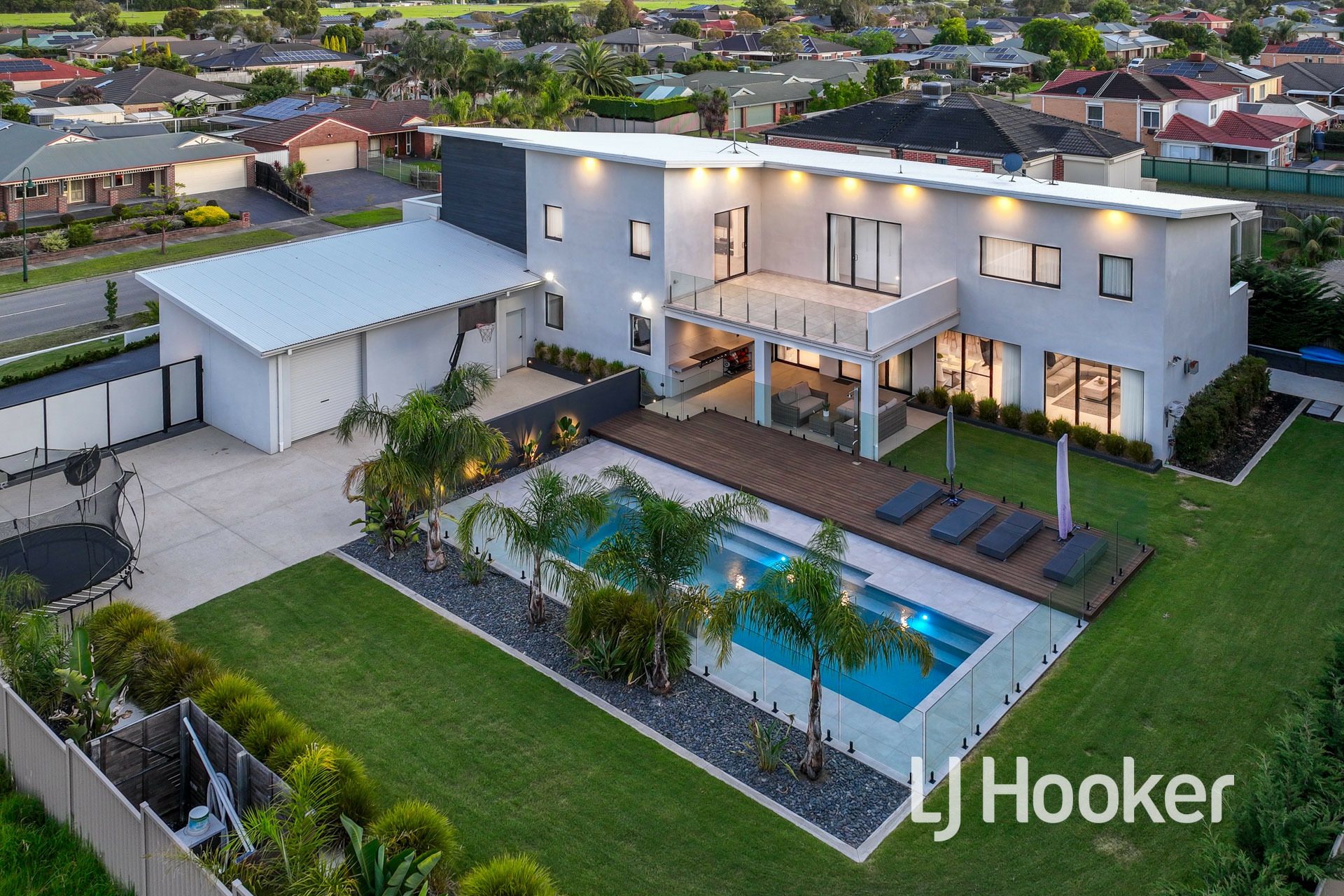 45 Cherryhills Drive, CRANBOURNE