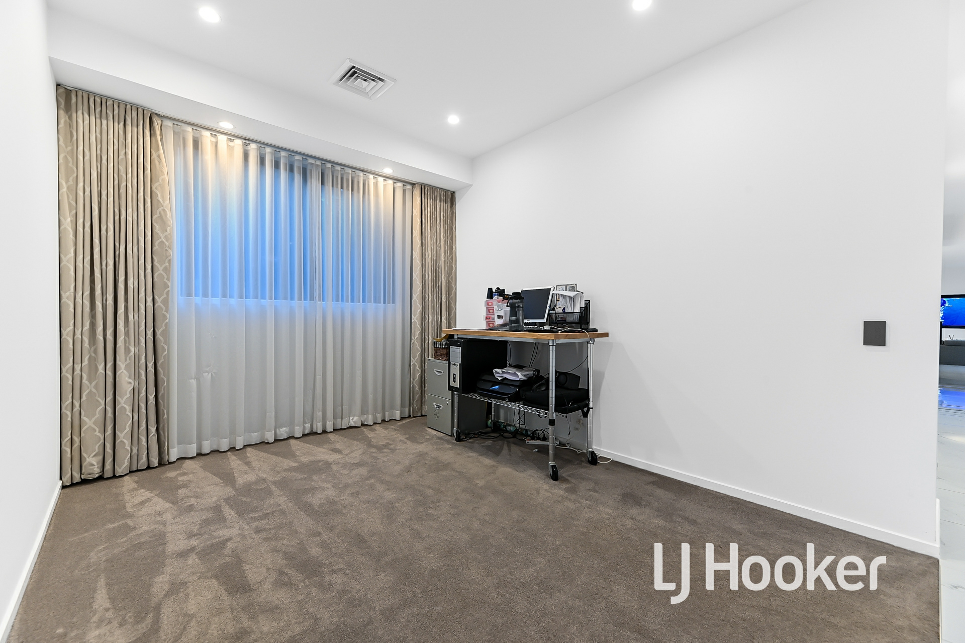 45 Cherryhills Drive, CRANBOURNE