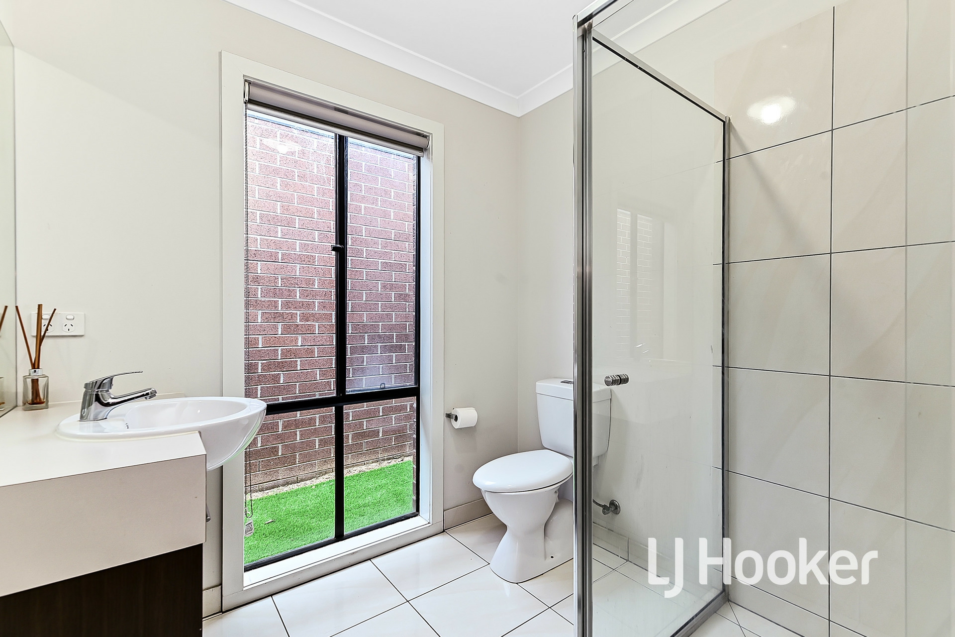 17 Cavendish Avenue, CLYDE