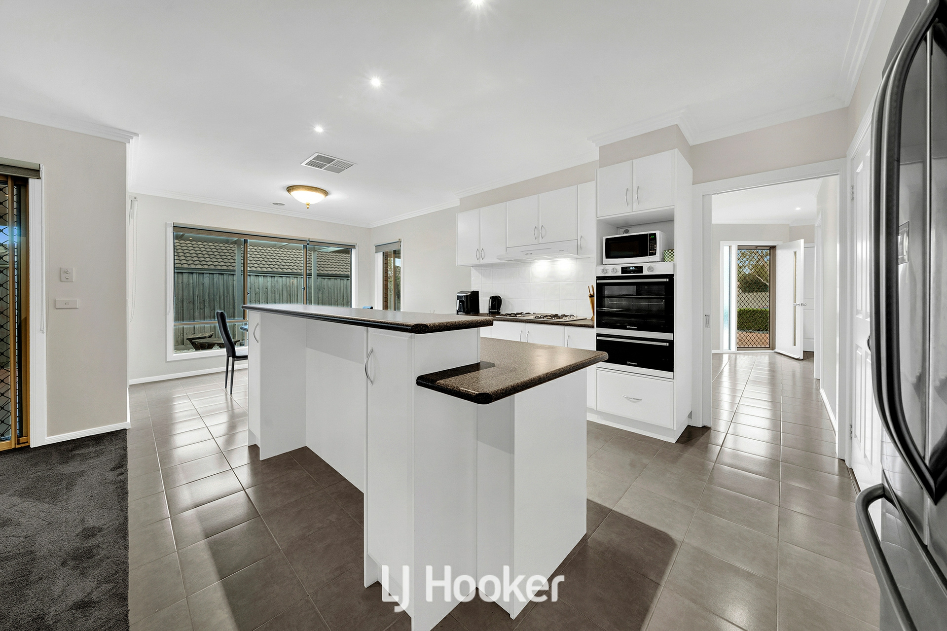 123 Majestic Boulevard, CRANBOURNE