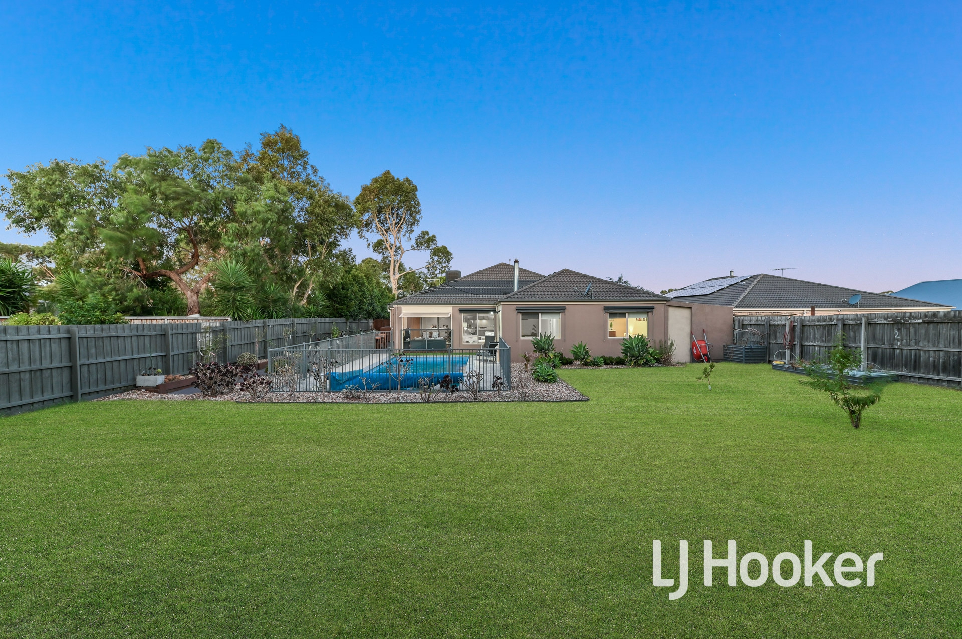 8 Paramu Court, TOORADIN