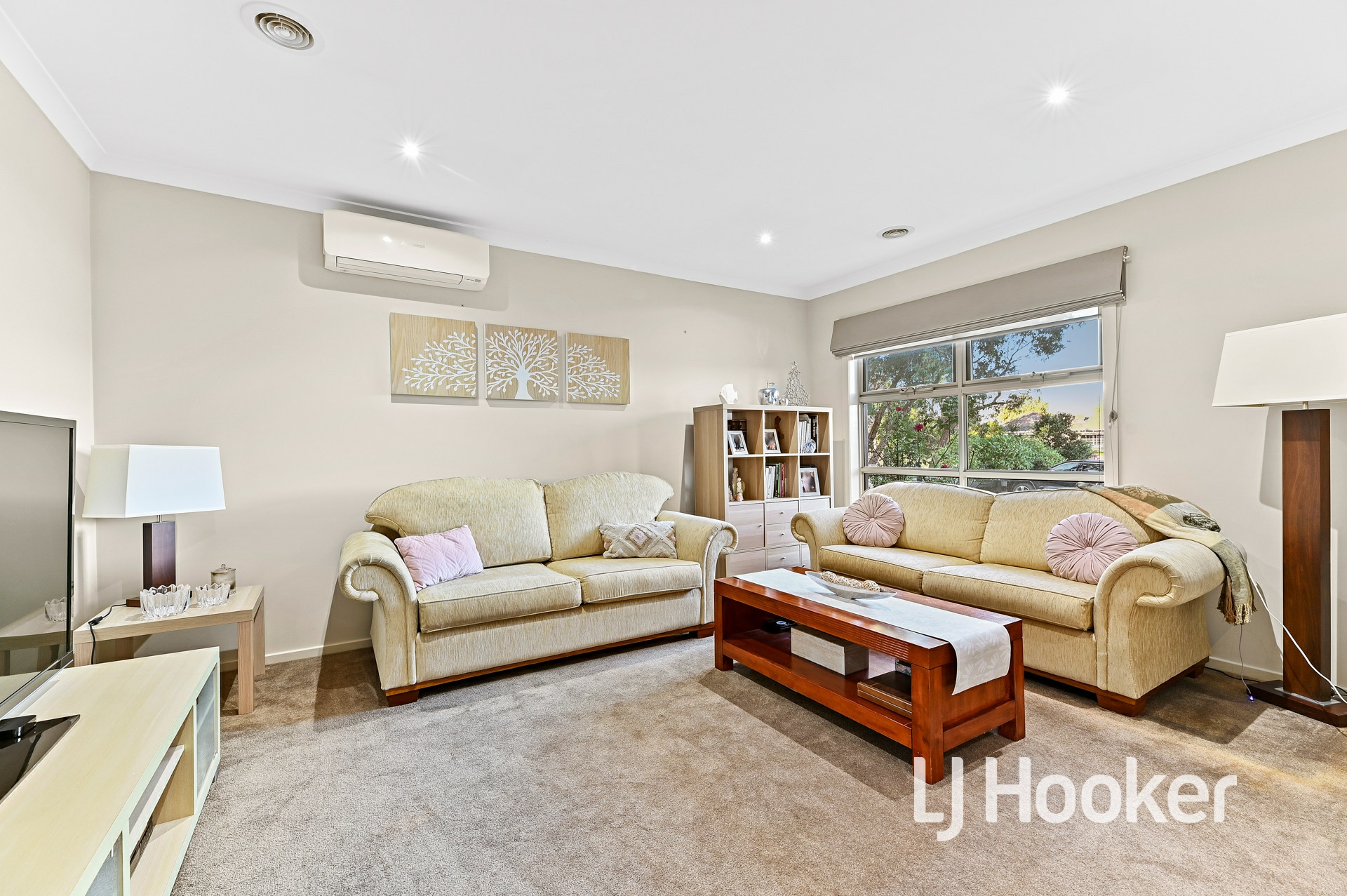 8 Paramu Court, TOORADIN