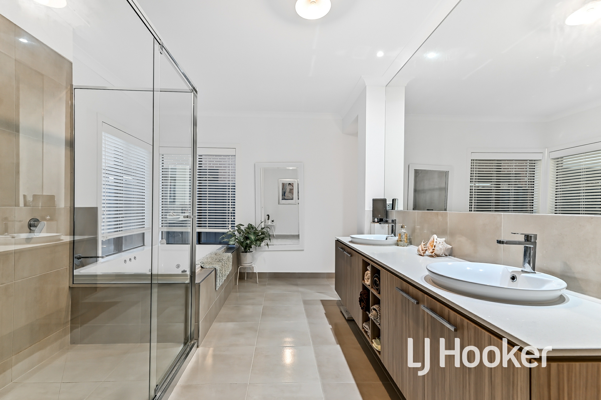 34 Tulliallan Boulevard, CRANBOURNE NORTH