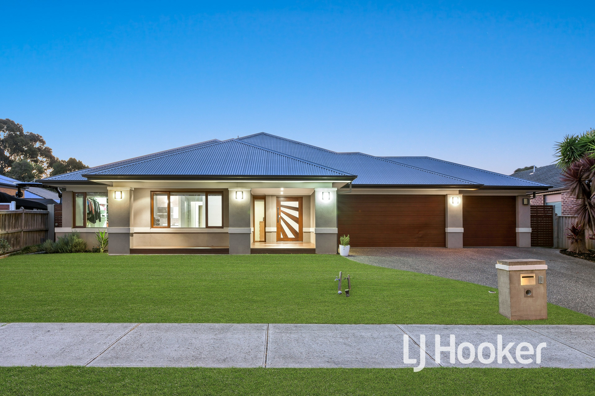 9 Duce Street, Cranbourne East