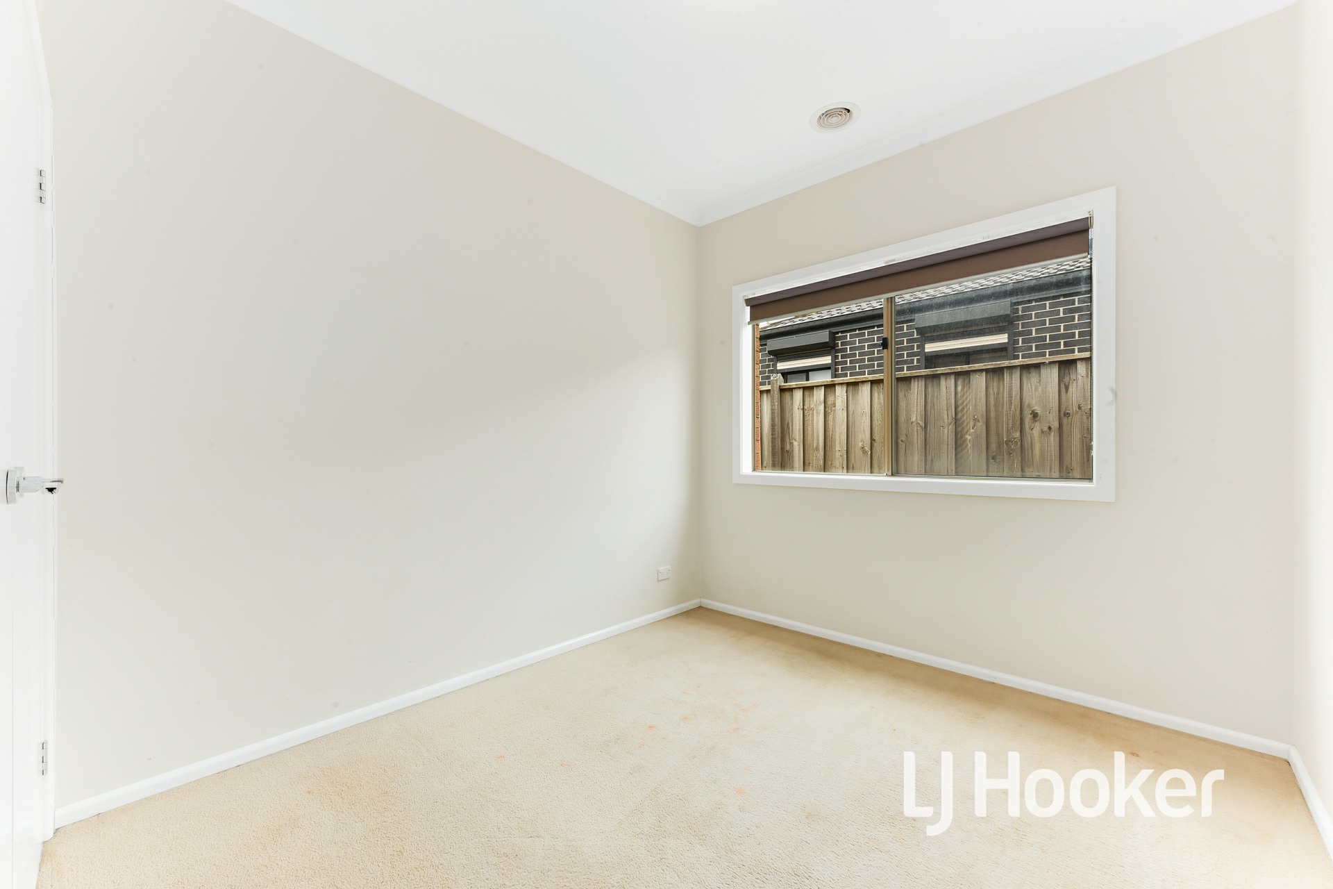 53 Valencia Circuit, CRANBOURNE