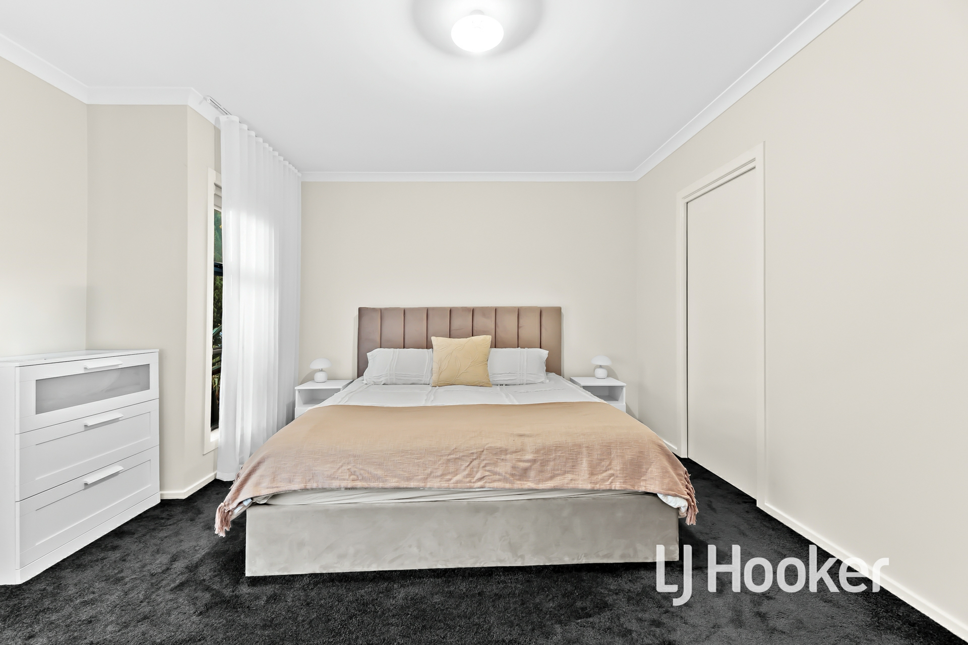 9 Carlyle Crescent, CLYDE NORTH