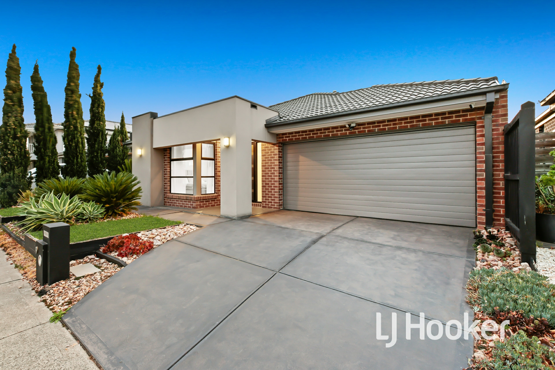 9 Carlyle Crescent, CLYDE NORTH