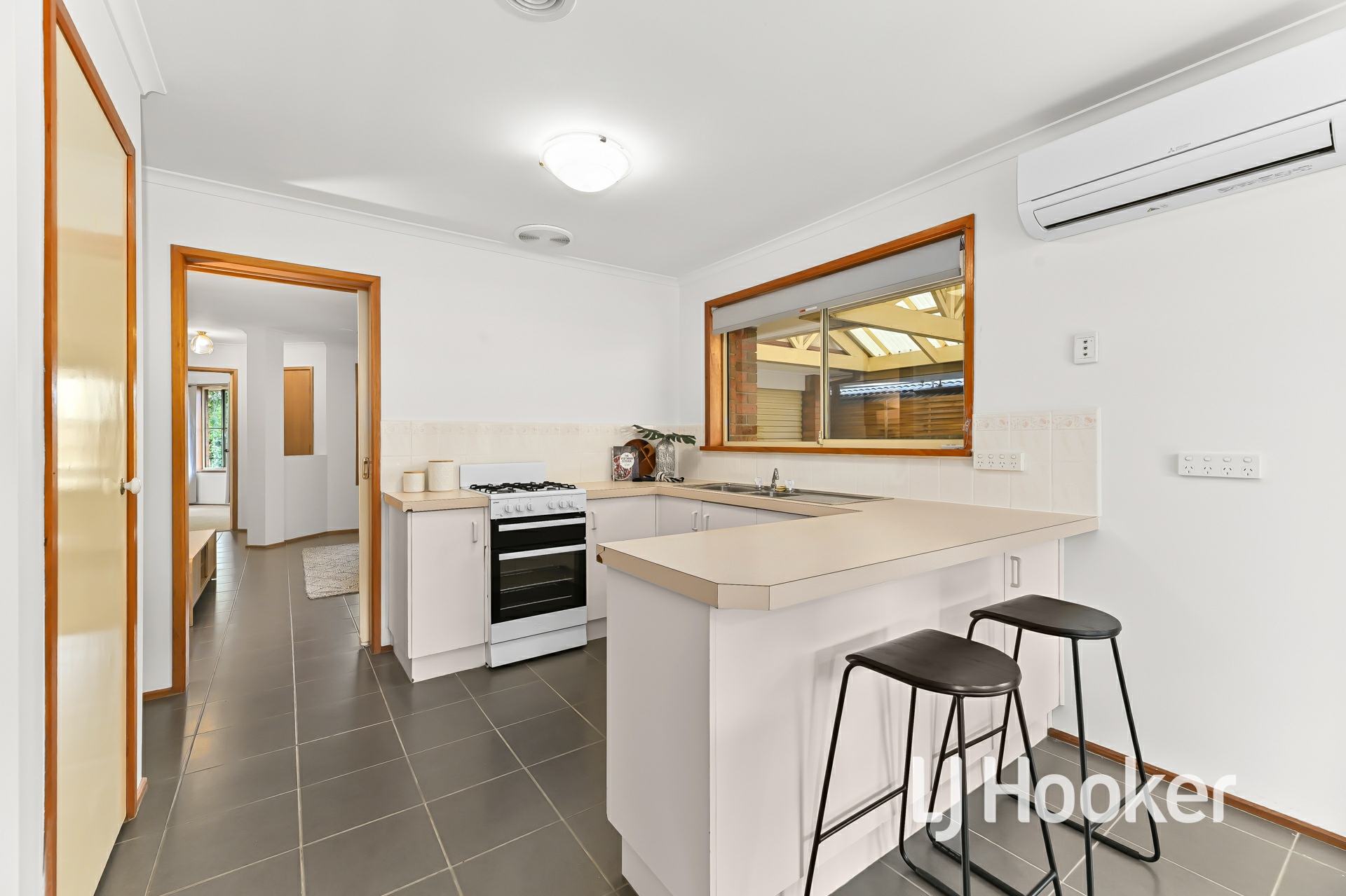 6 Tambo Way, BERWICK