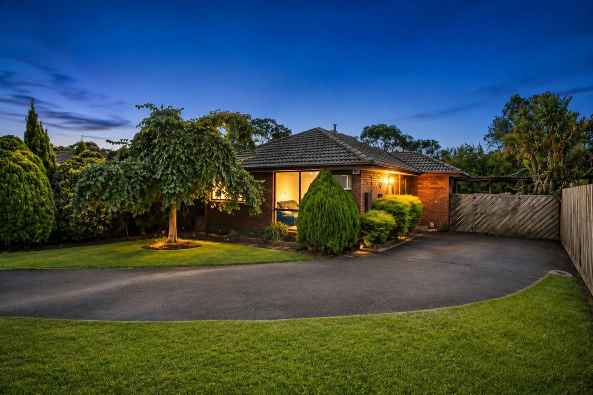 27 Shetland Street — photo from LJ Hooker Cranbourne