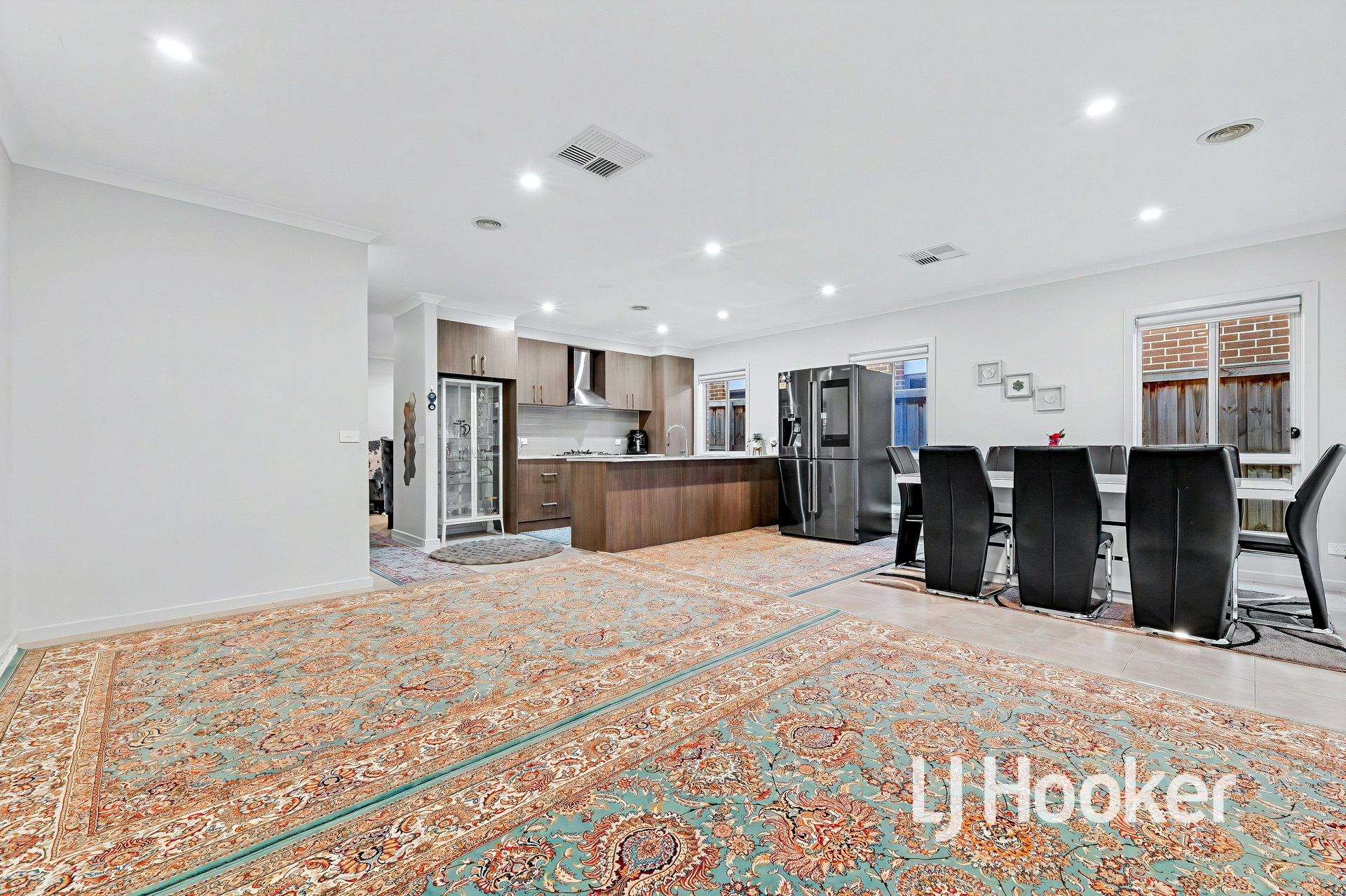 21 Bendigo Court — photo 6 of 20