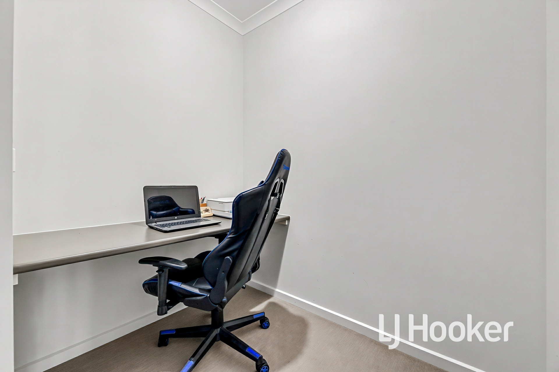 21 Bendigo Court — photo 8 of 20