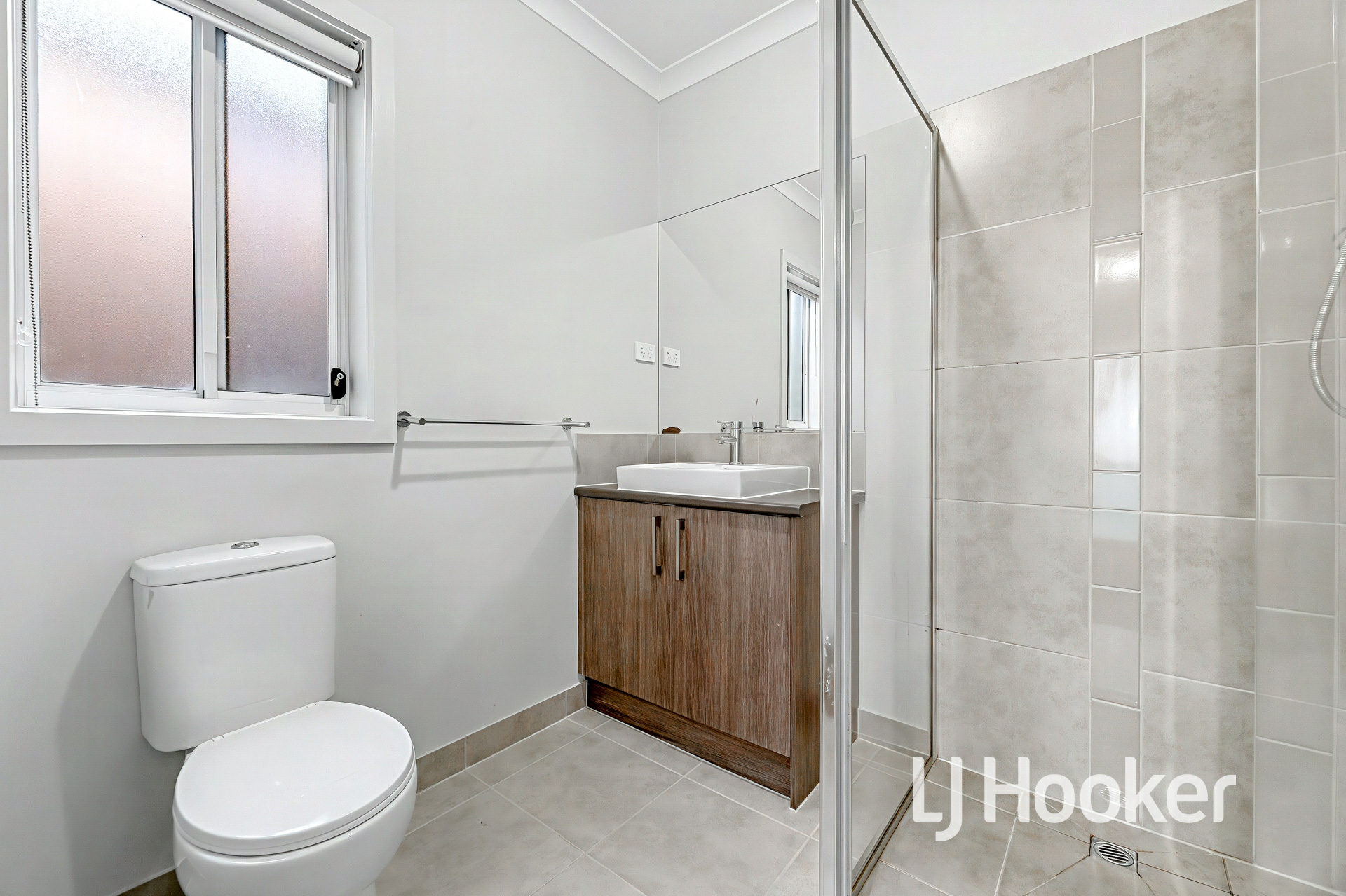 21 Bendigo Court — photo 13 of 20