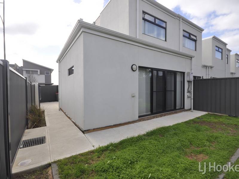 16 Adamson Street, BLAKEVIEW