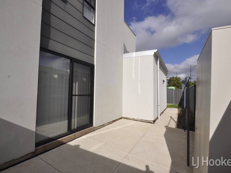 16 Adamson Street, BLAKEVIEW