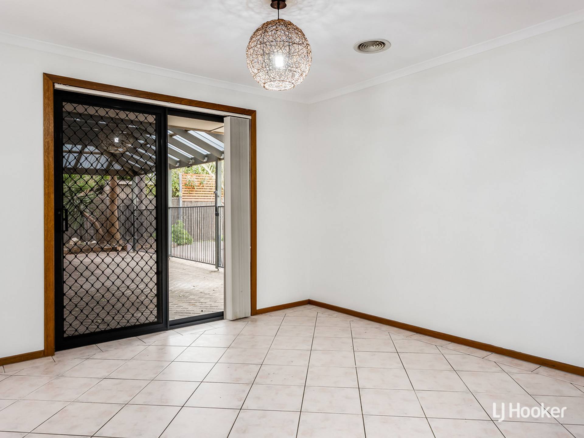 17 Buttercup Grove, BLAKEVIEW
