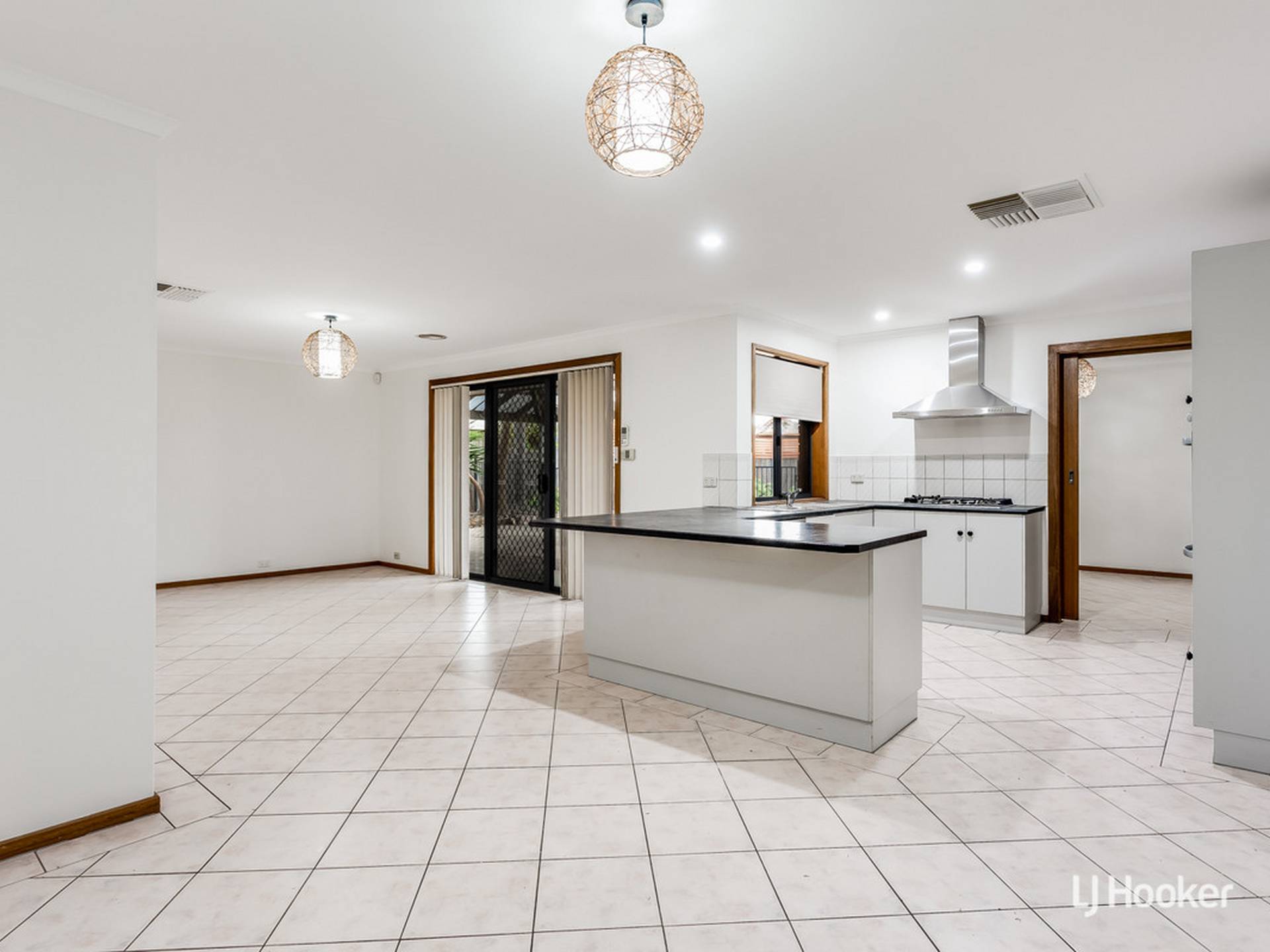 17 Buttercup Grove, BLAKEVIEW