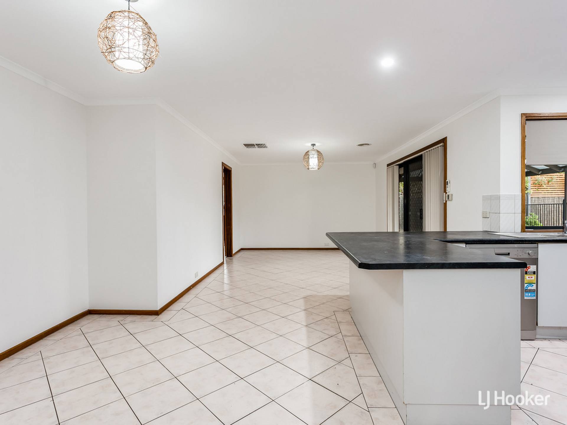 17 Buttercup Grove, BLAKEVIEW
