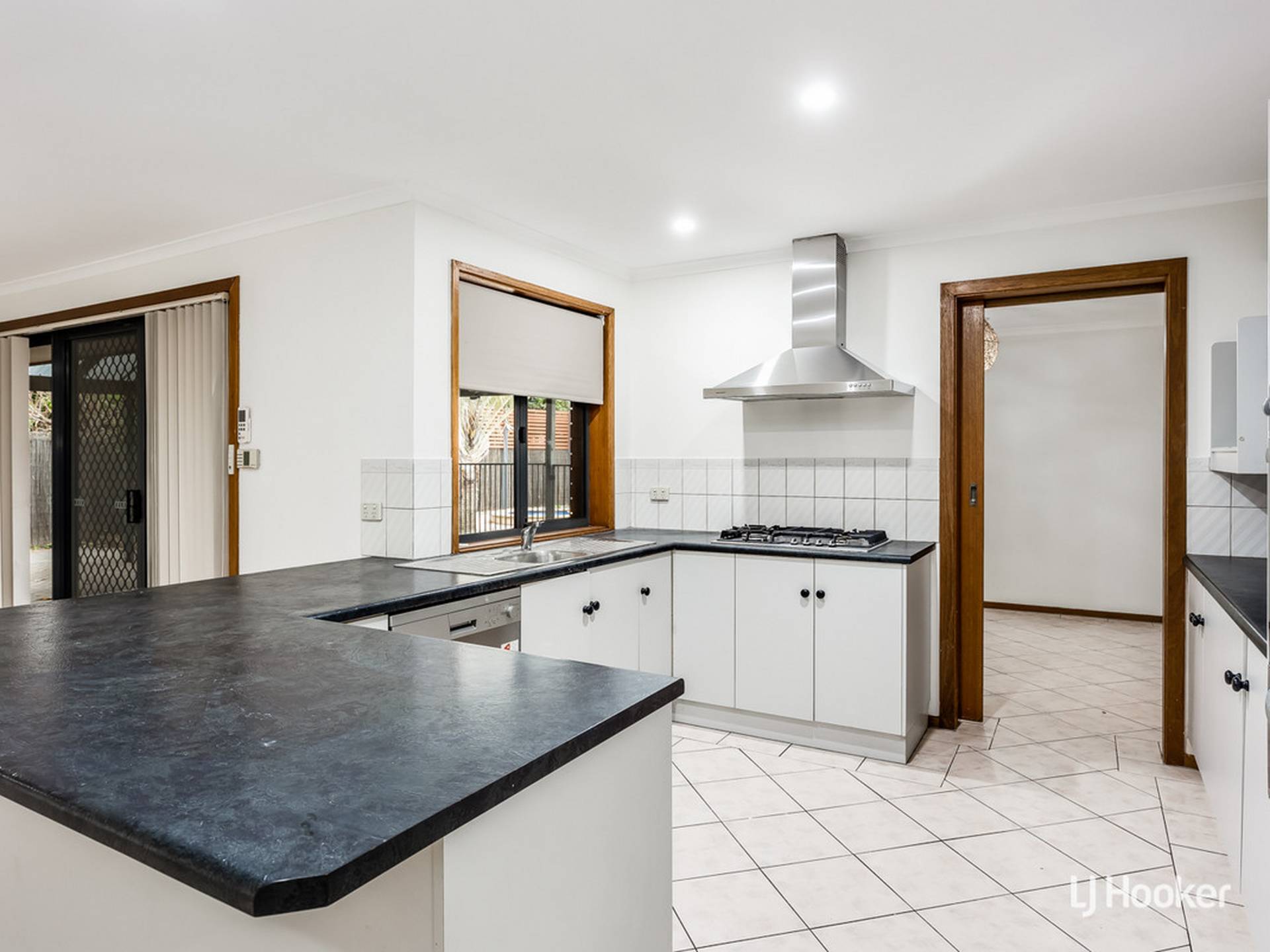 17 Buttercup Grove, BLAKEVIEW