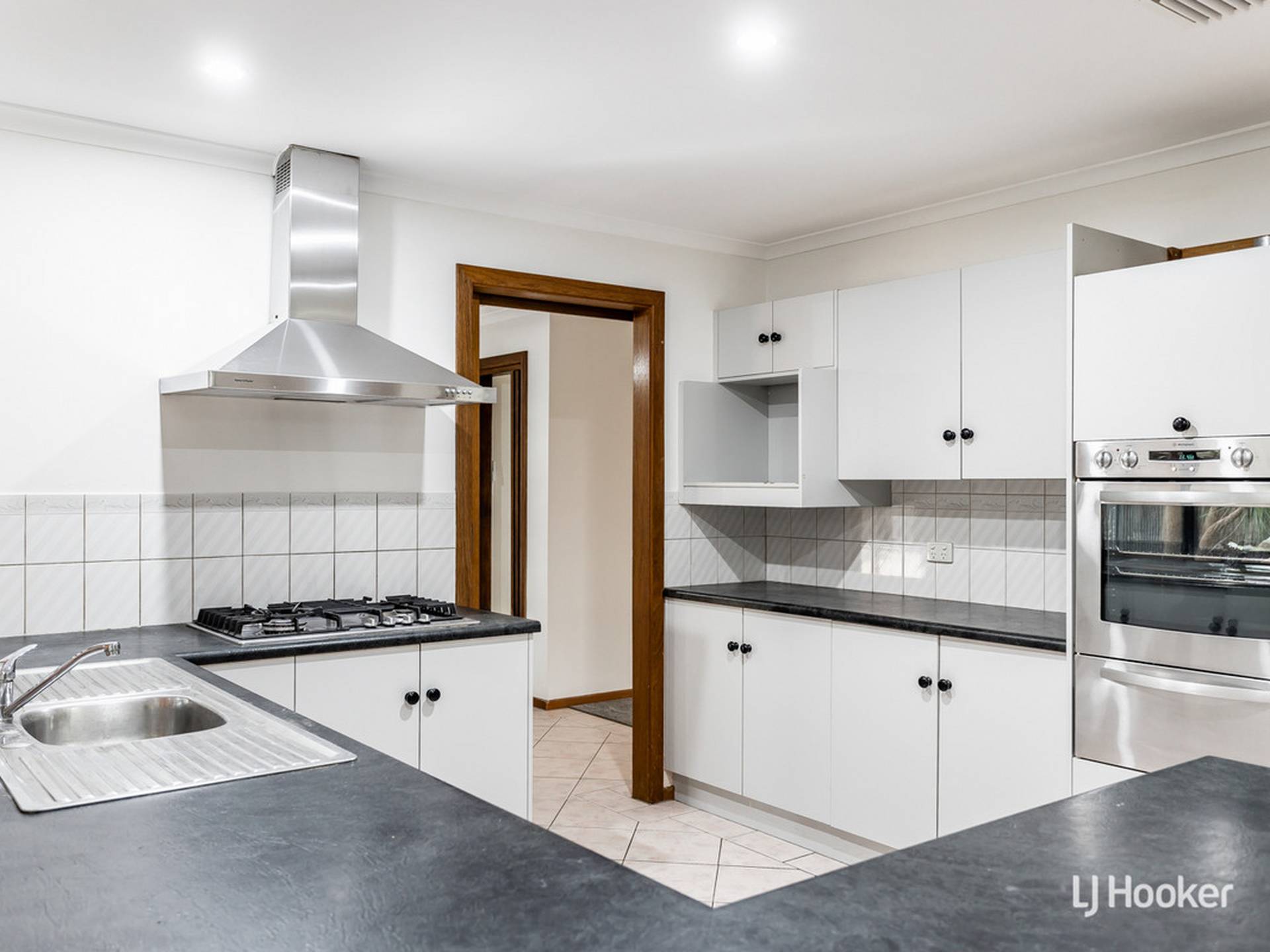 17 Buttercup Grove, BLAKEVIEW