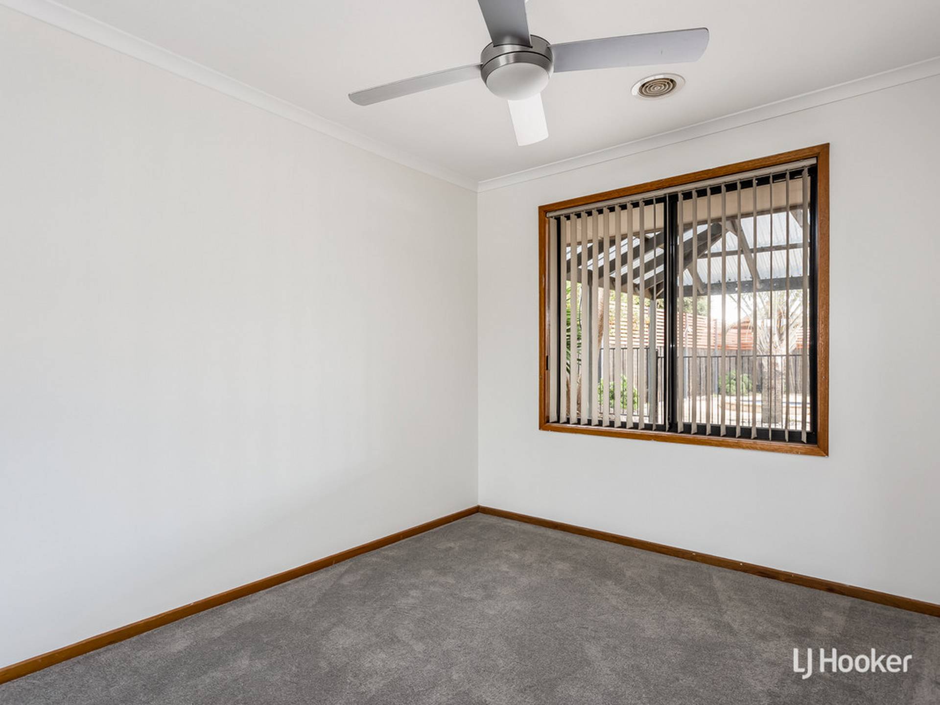17 Buttercup Grove, BLAKEVIEW