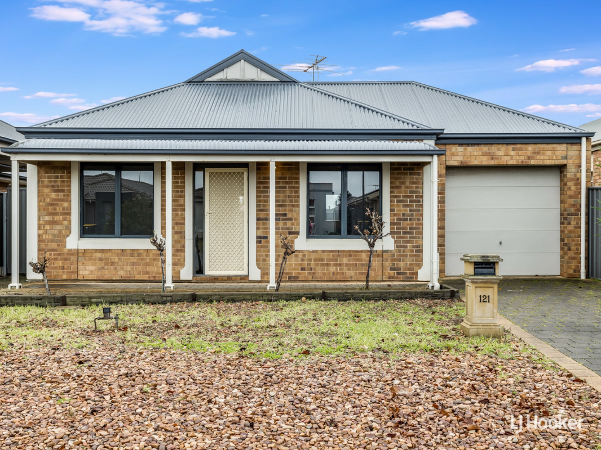 121 Lakeside Drive Andrews Farm SA