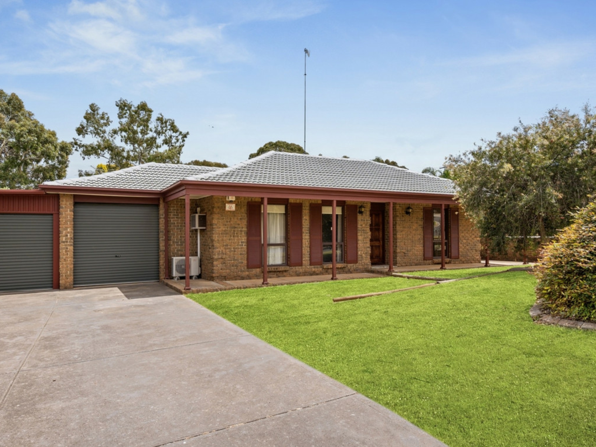 3 Marian Crescent Hillbank SA