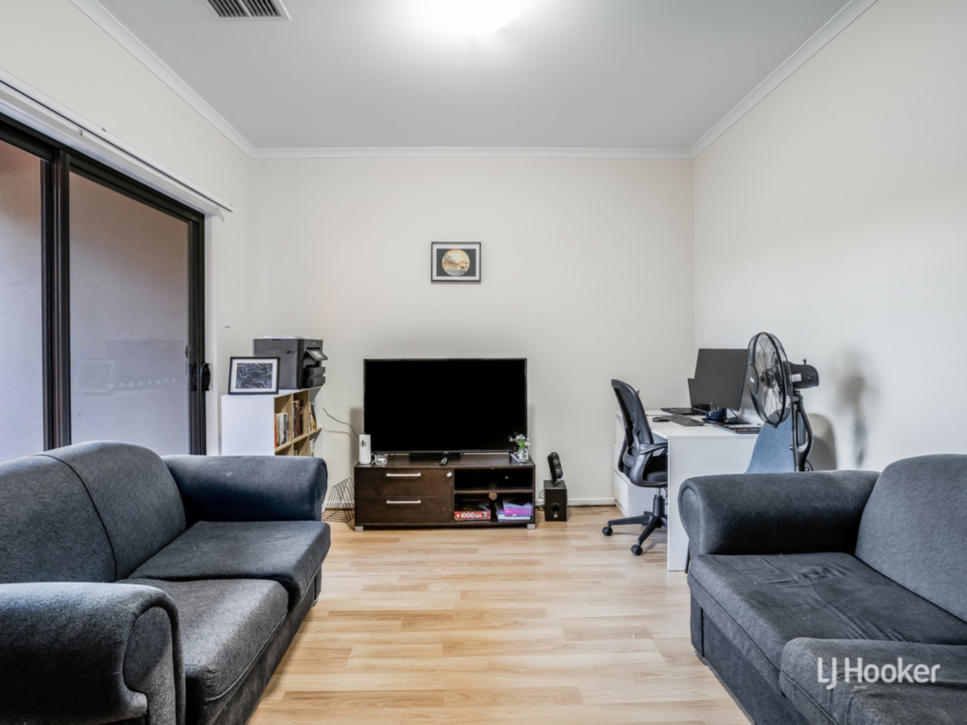 21 Flax-Lily Lane, MUNNO PARA