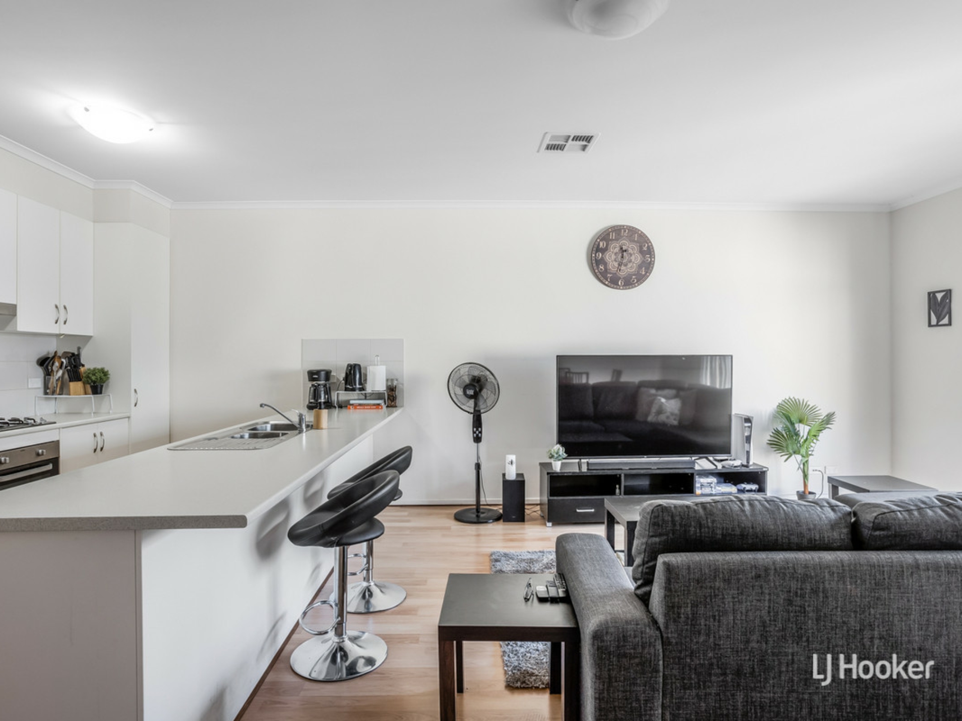 21 Flax-Lily Lane, MUNNO PARA