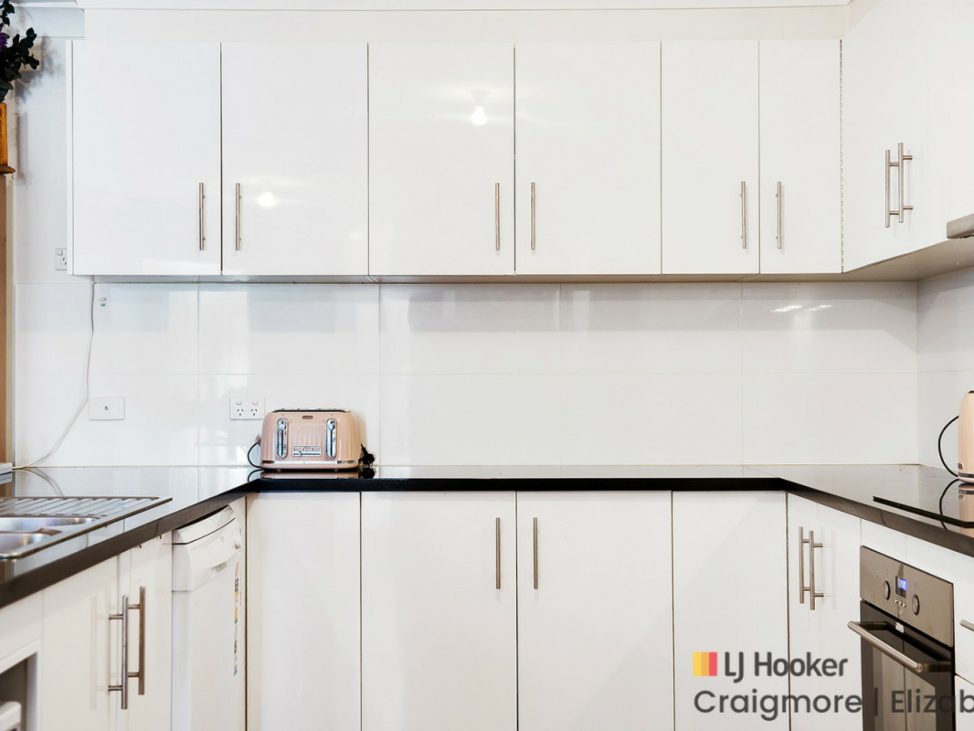 19A Bartlett Street, ELIZABETH DOWNS