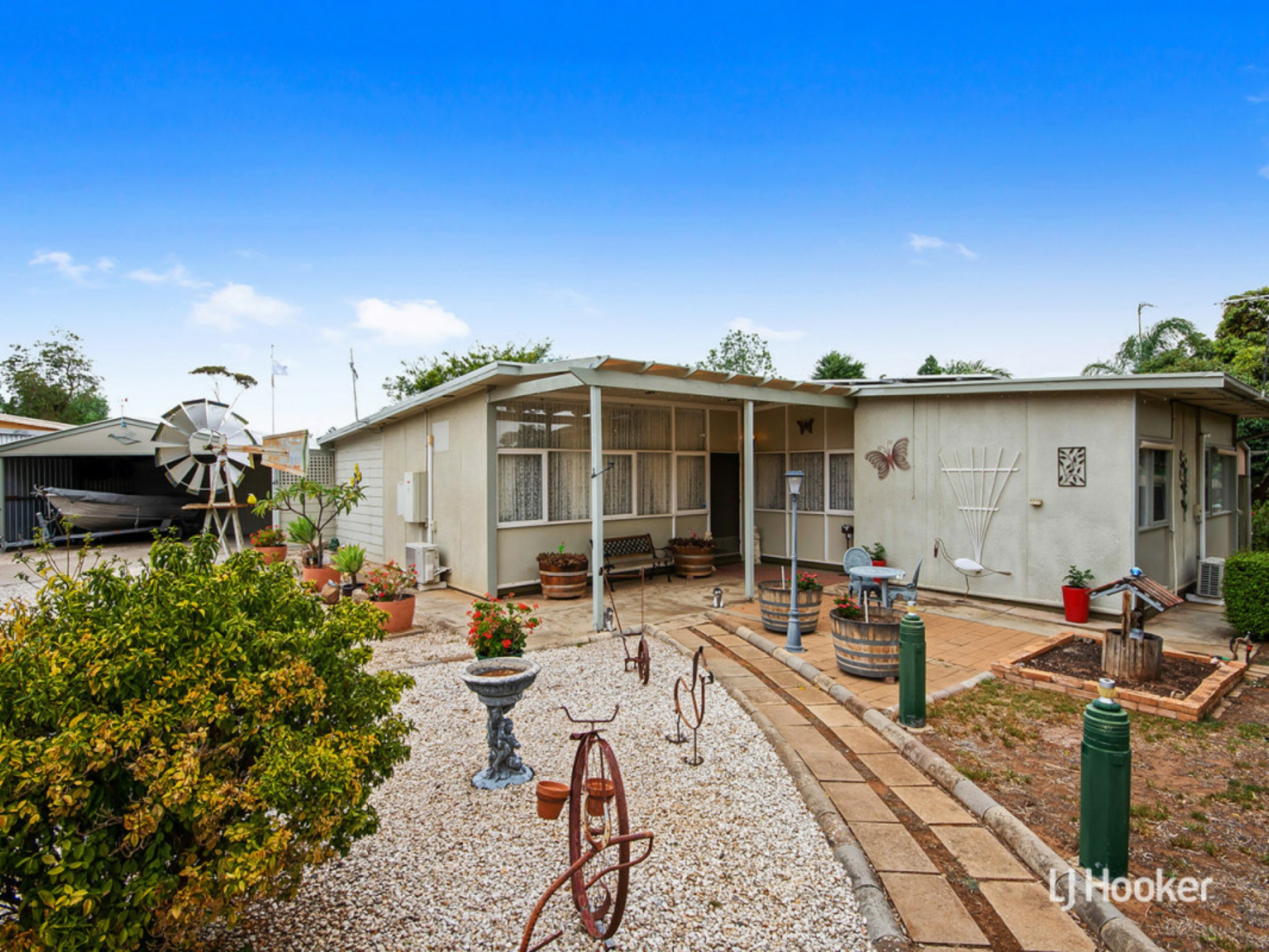 2 Tolmer Road Elizabeth Park SA