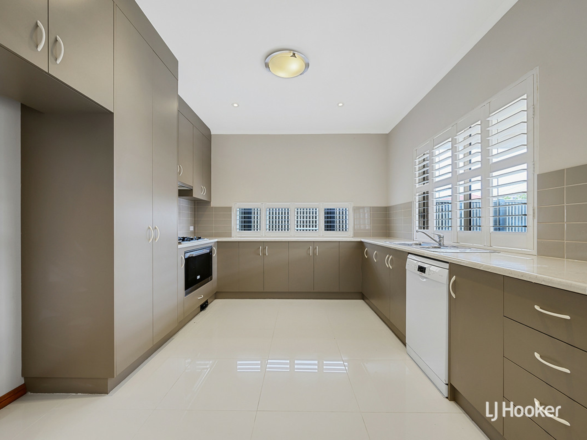 5 Adamson Street, BLAKEVIEW