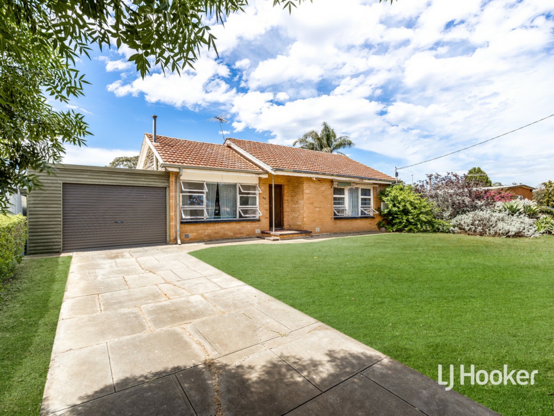 34 Rosewarne Crescent Davoren Park SA