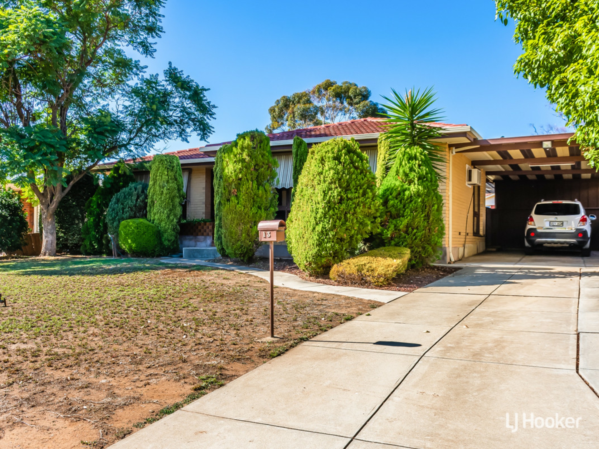 13 Derrick Road, ELIZABETH EAST