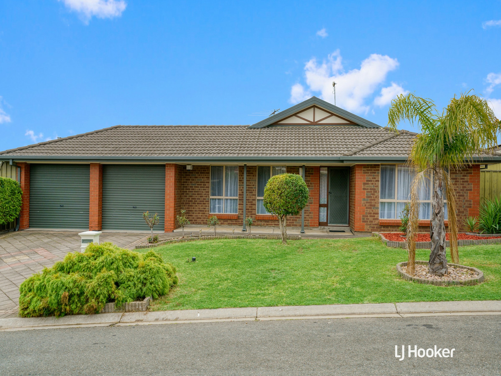 13 Blight Crescent Hillbank SA