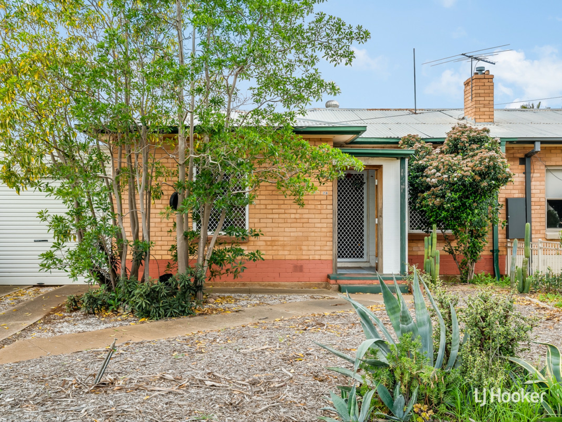 28 Charmouth Road Davoren Park SA