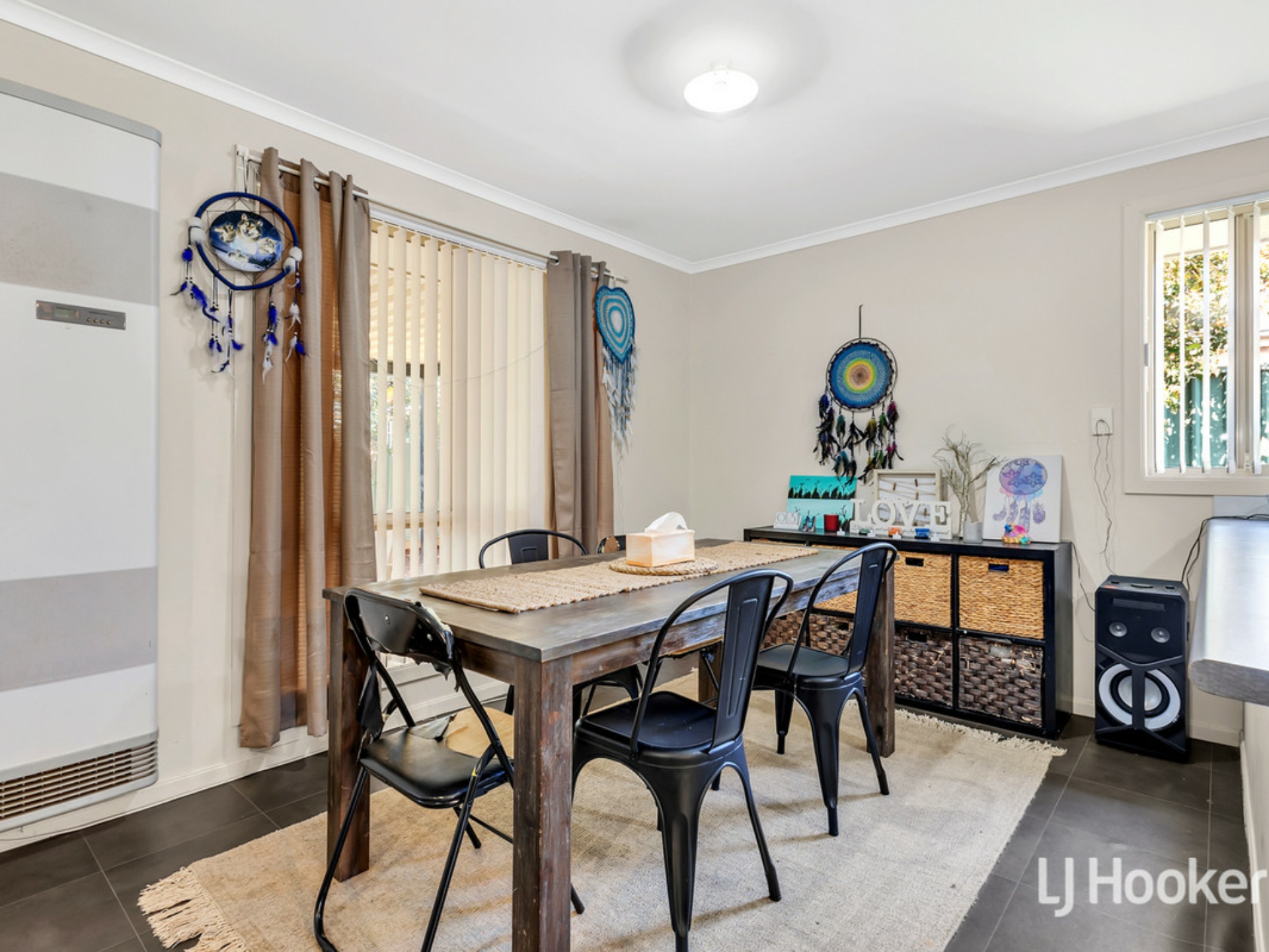 9 Mayflower Close, DAVOREN PARK