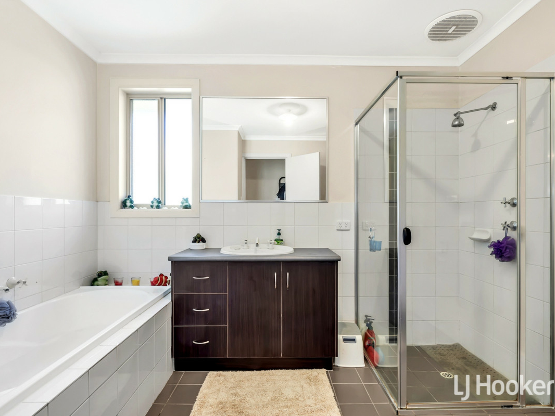 9 Mayflower Close, DAVOREN PARK