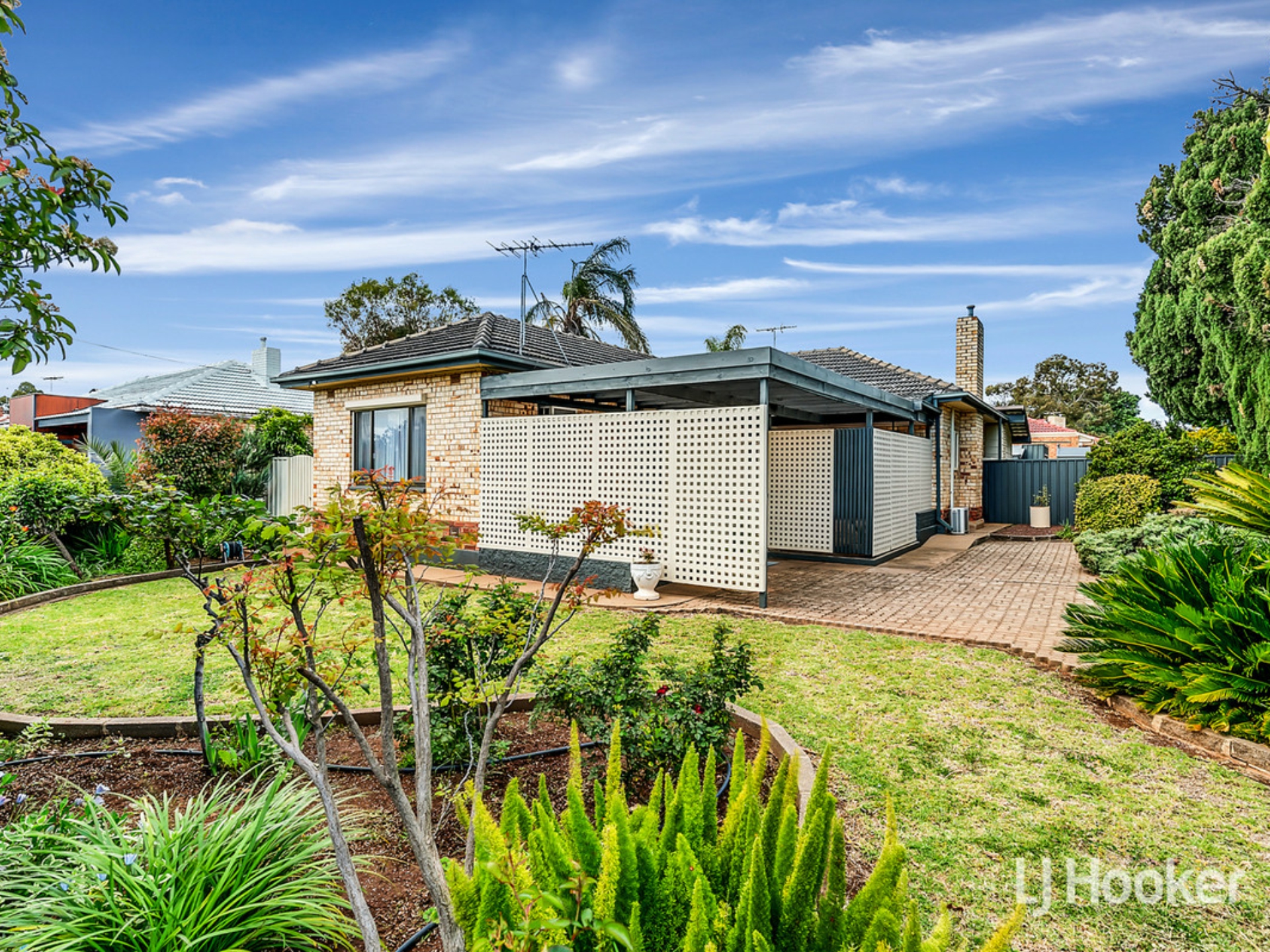 15 Longleat Road Elizabeth Vale SA
