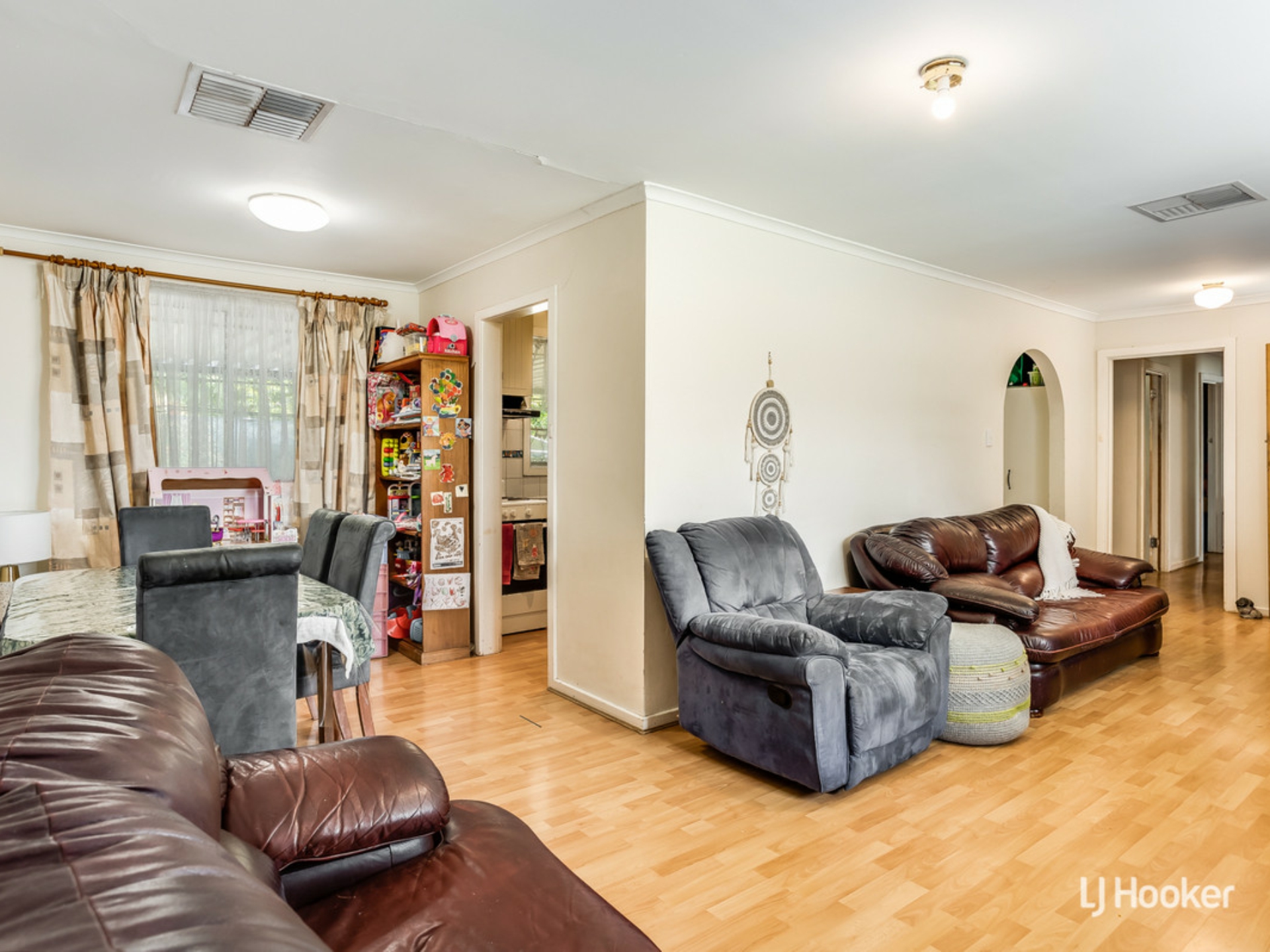 30 Douglas Street, ELIZABETH DOWNS