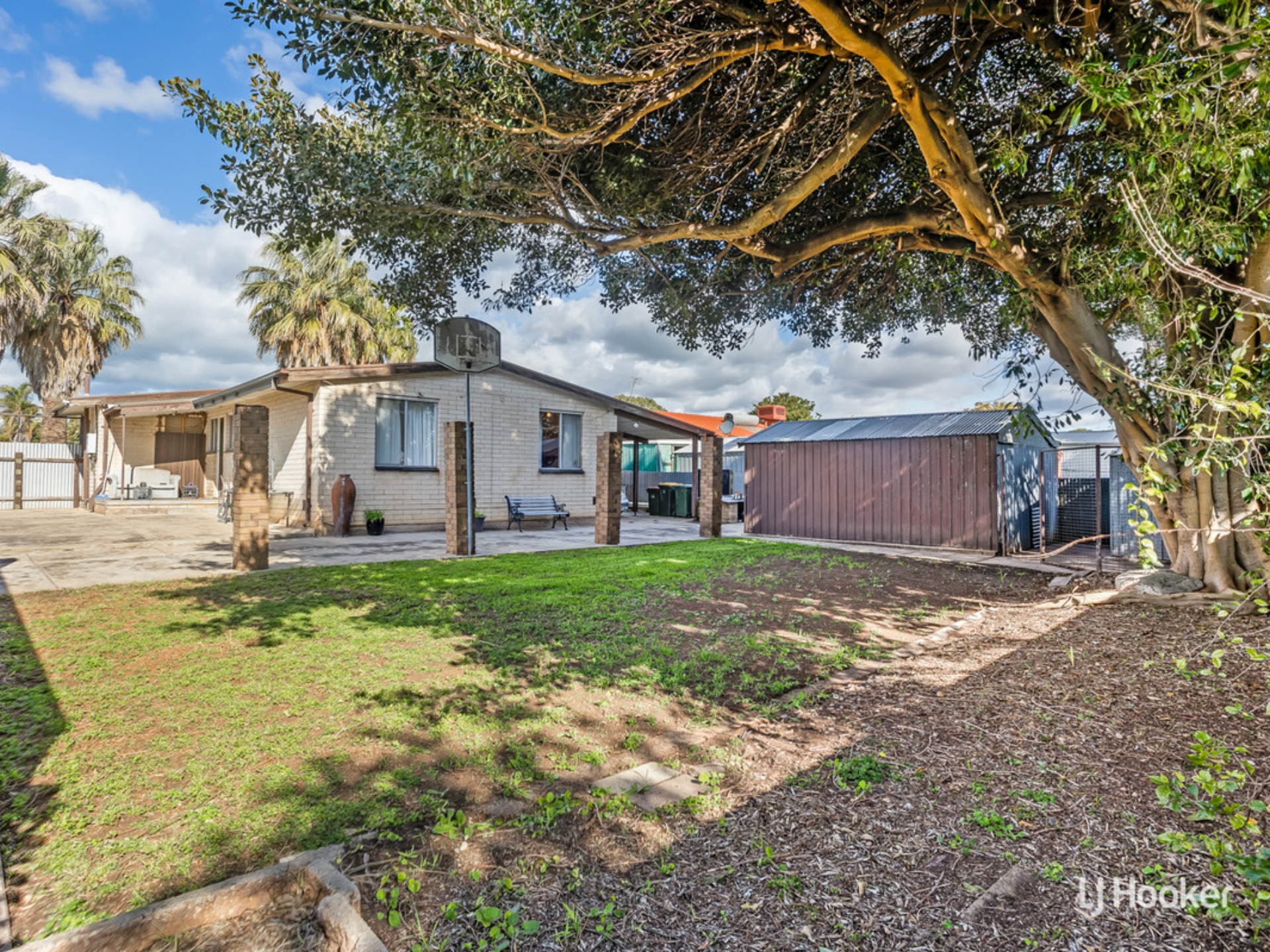 19 Douglas Street Elizabeth Downs SA