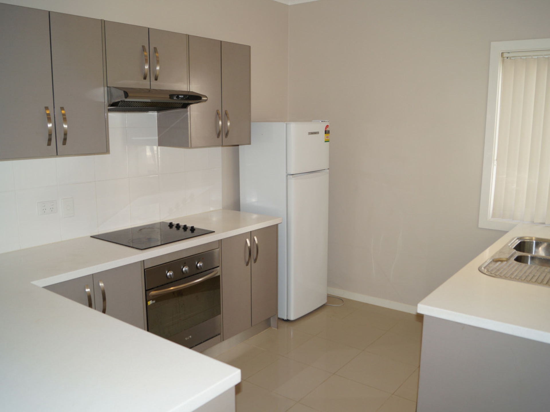 122/6-18 Metro Parade, MAWSON LAKES
