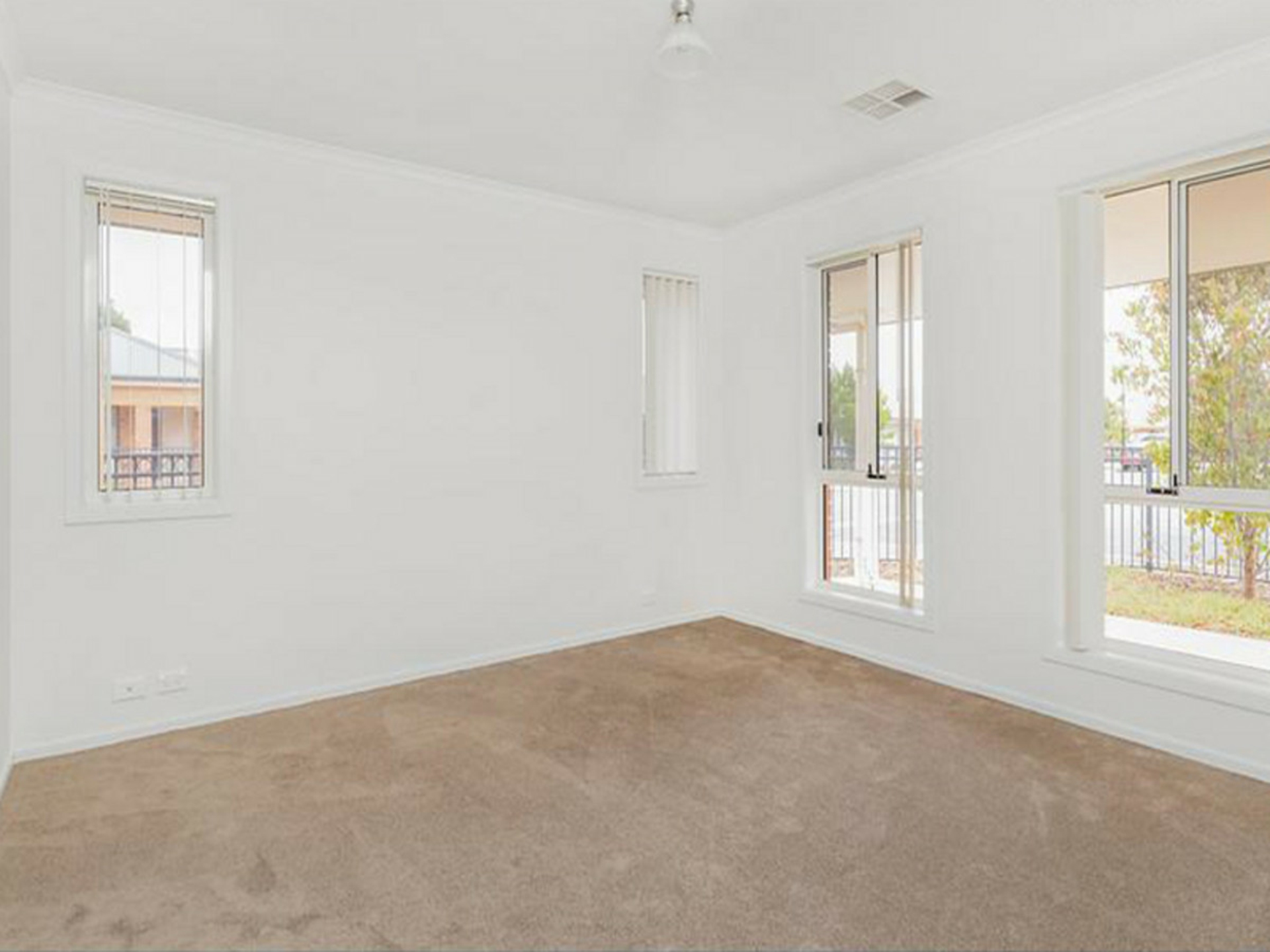 15 Whiteley Street, MUNNO PARA
