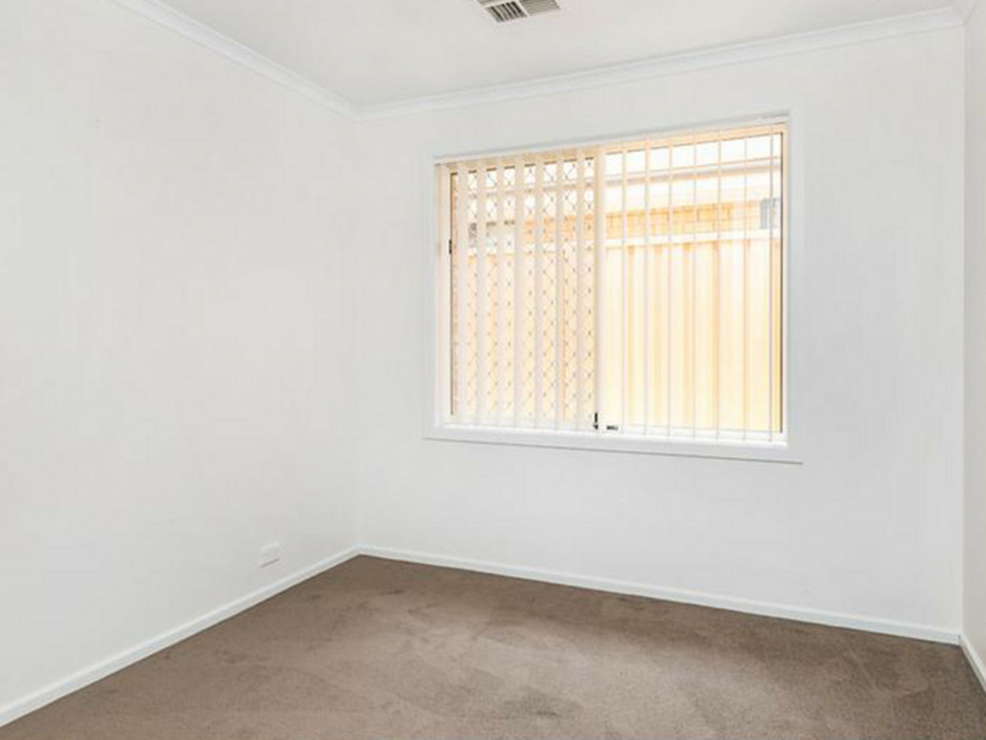 15 Whiteley Street, MUNNO PARA