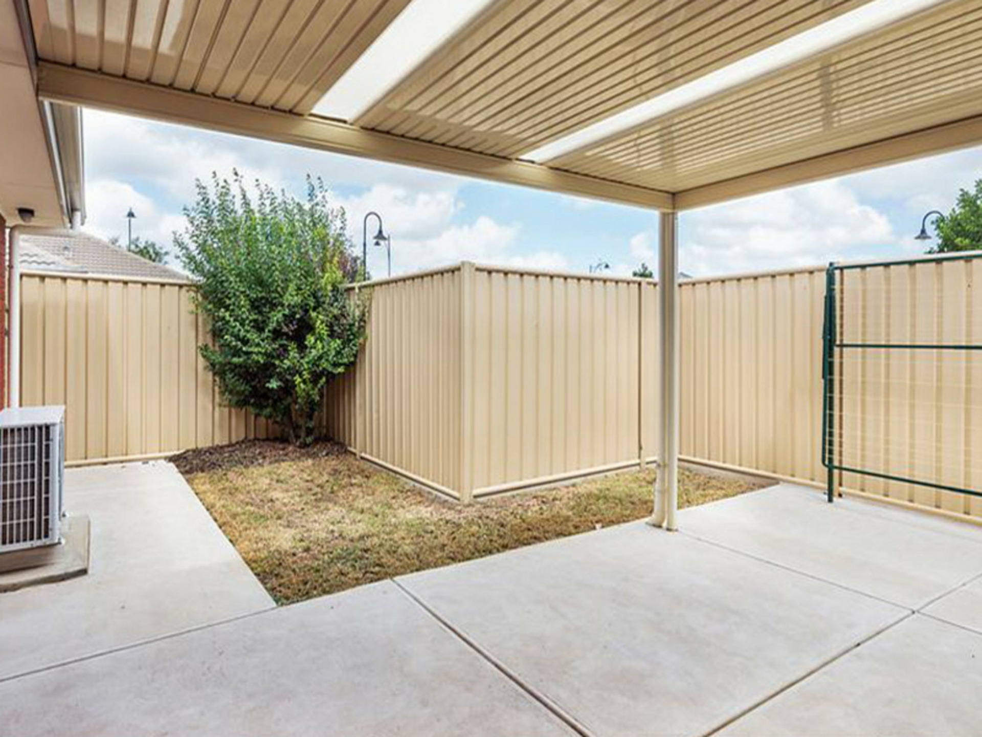 15 Whiteley Street, MUNNO PARA