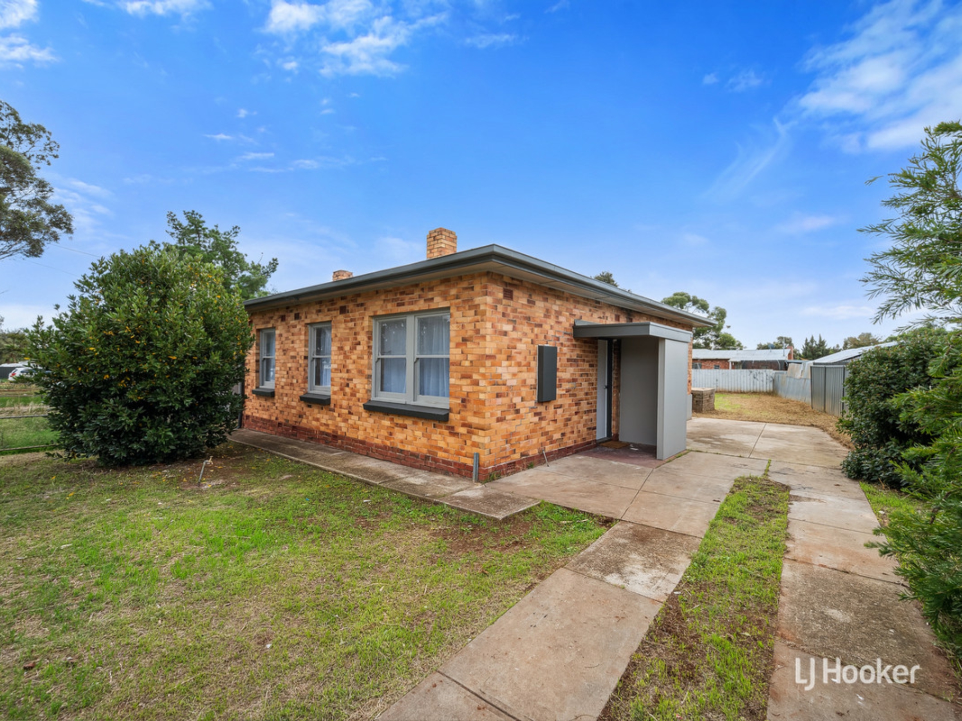 33 Midlow Road Elizabeth Downs SA