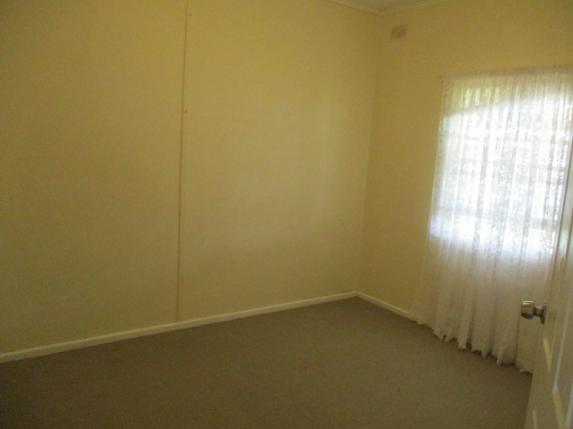 18 Mosterton Road, ELIZABETH PARK
