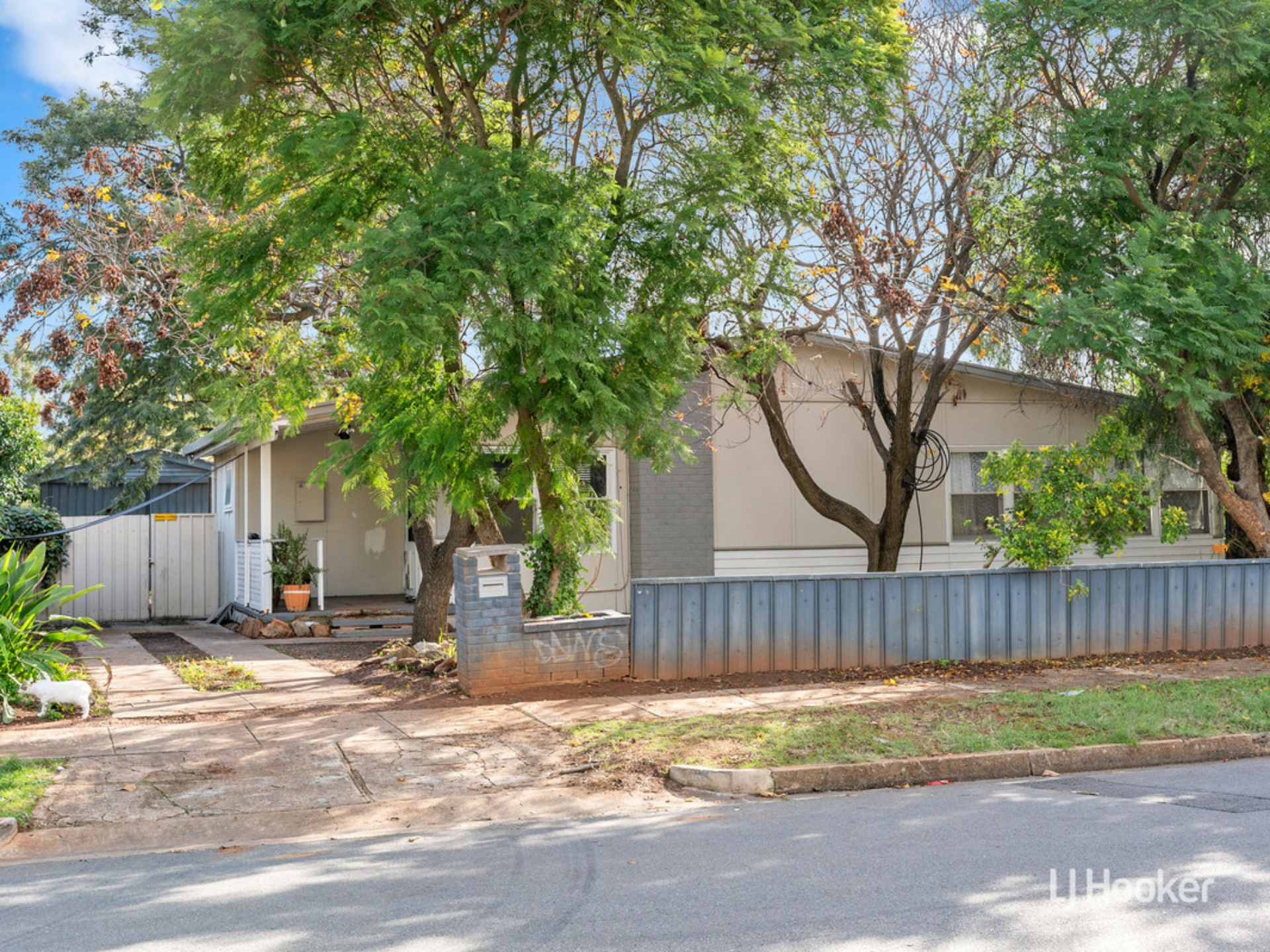 9 Barton Road Elizabeth Downs SA